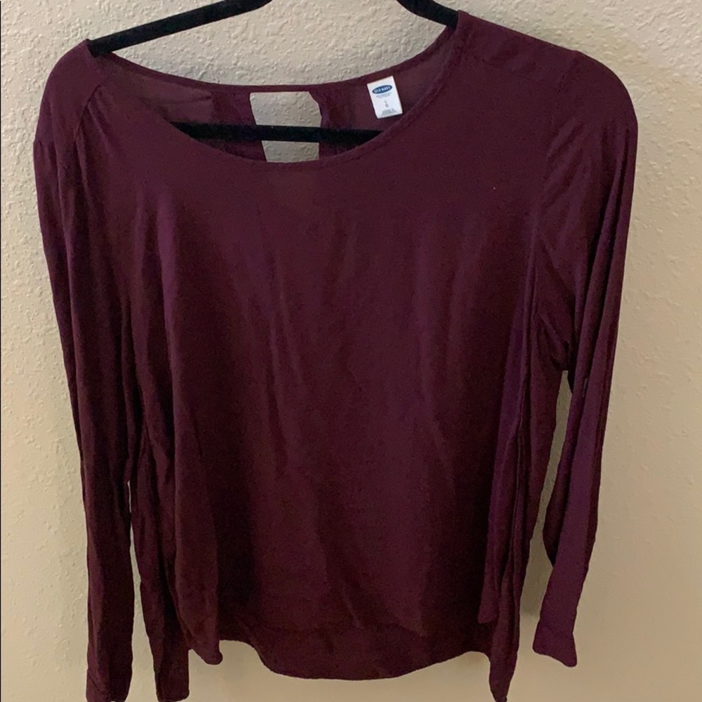 maroon/burgundy long sleeve blouse!